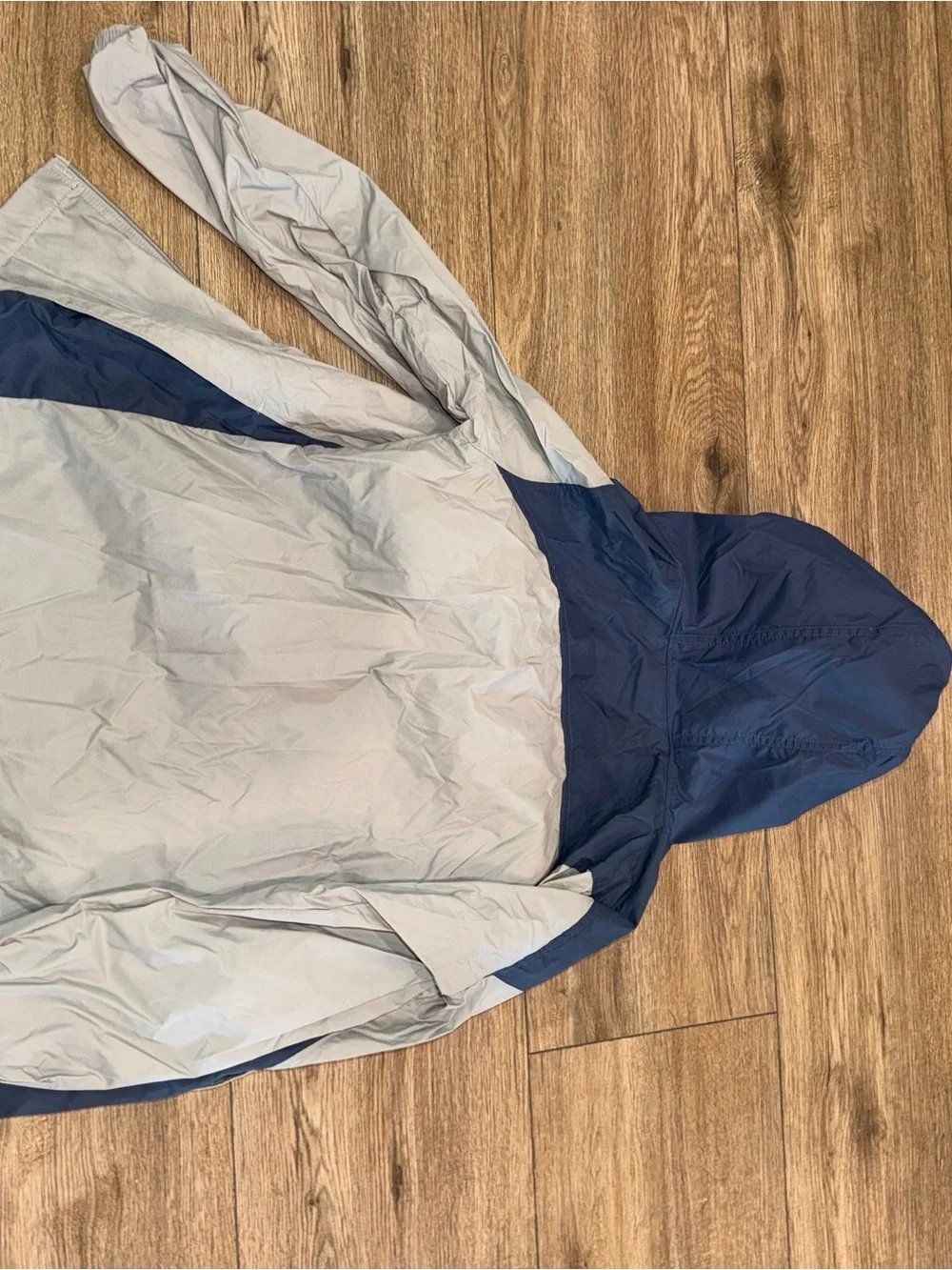 Columbia lightweight hooded